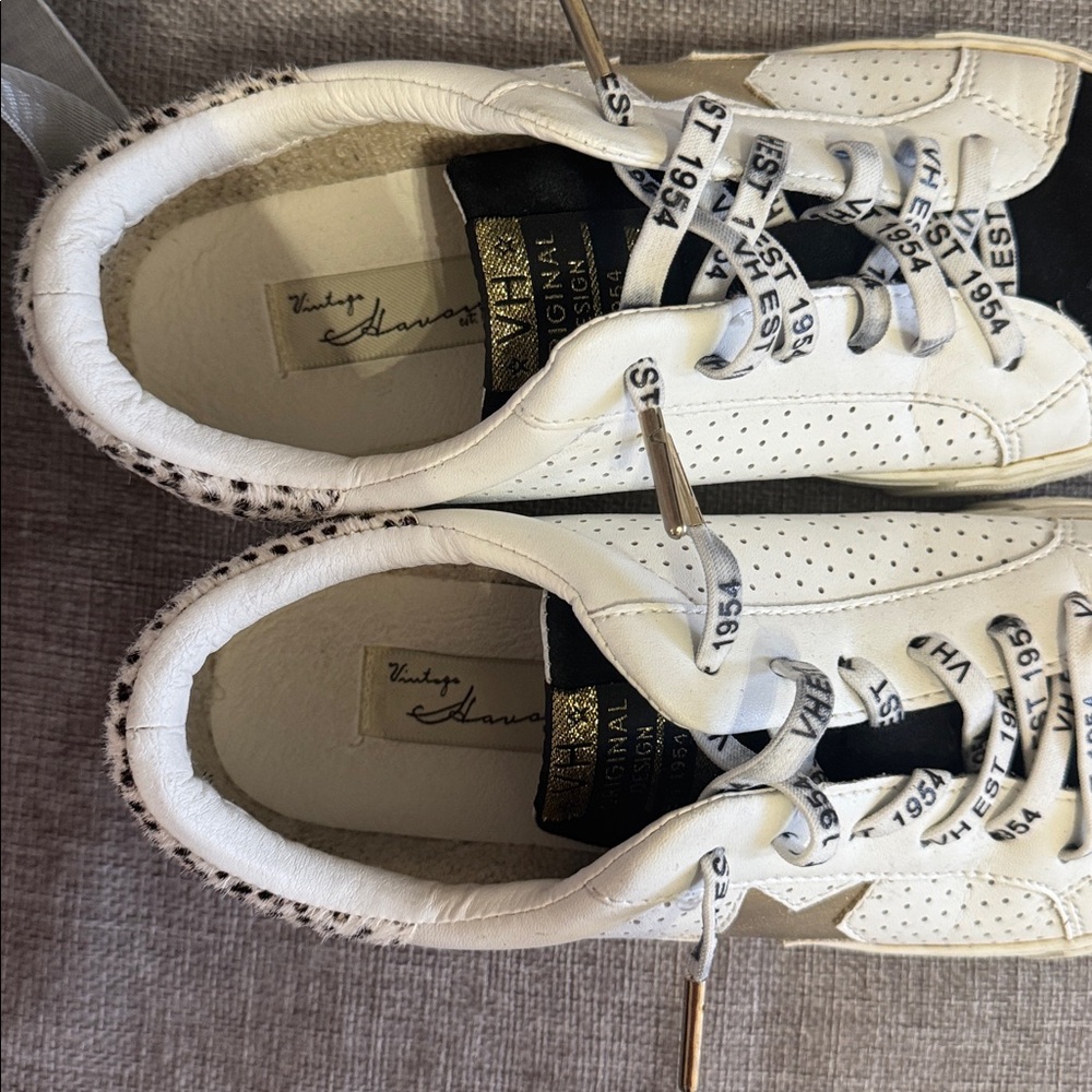 Vintage Havana White and Black Sneakers
